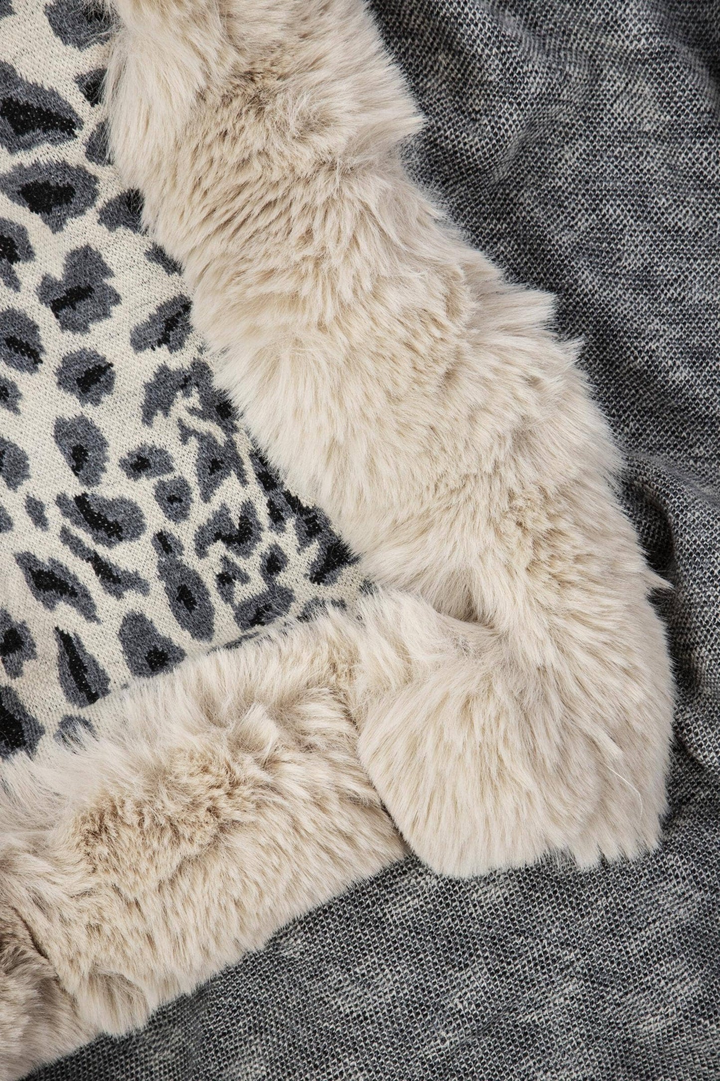 Snow Leopard Wrap