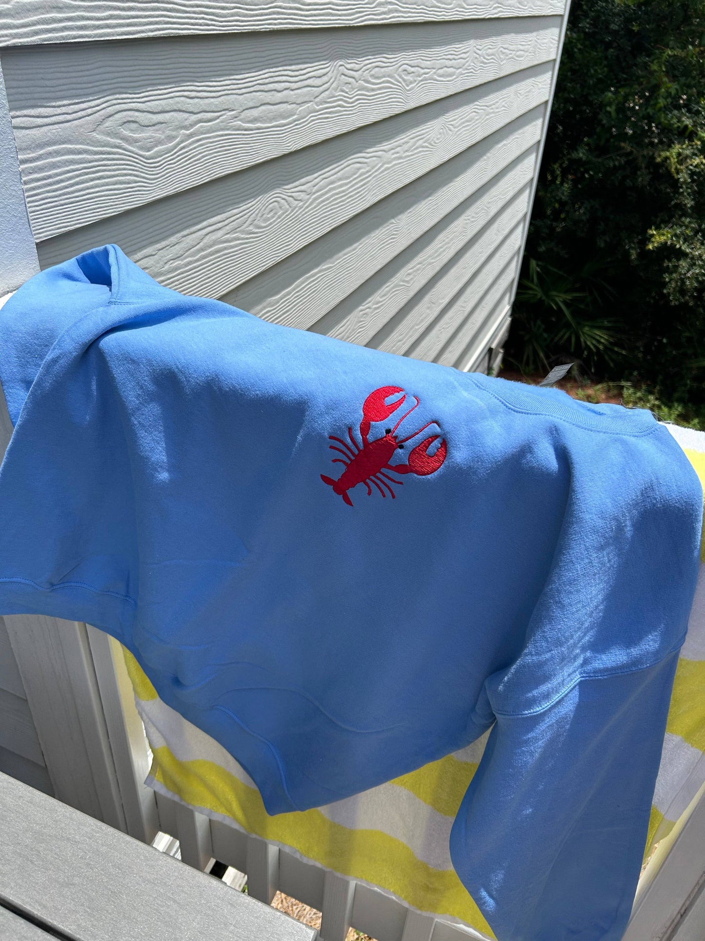 Embroidered Sweatshirt - Lobster