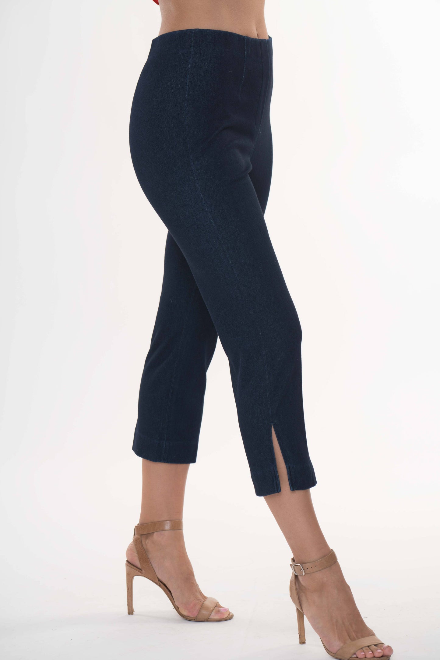Pull On Twill Capri - White