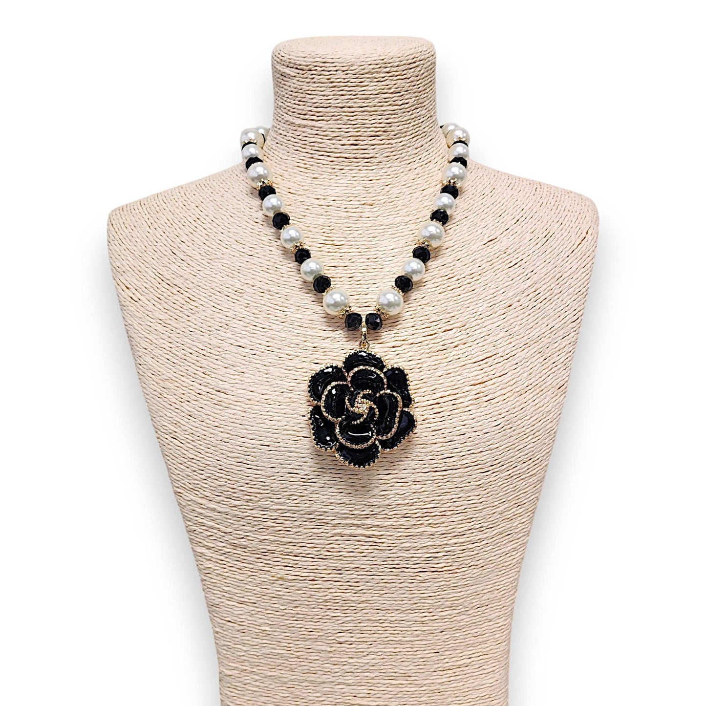 Camellia Necklace