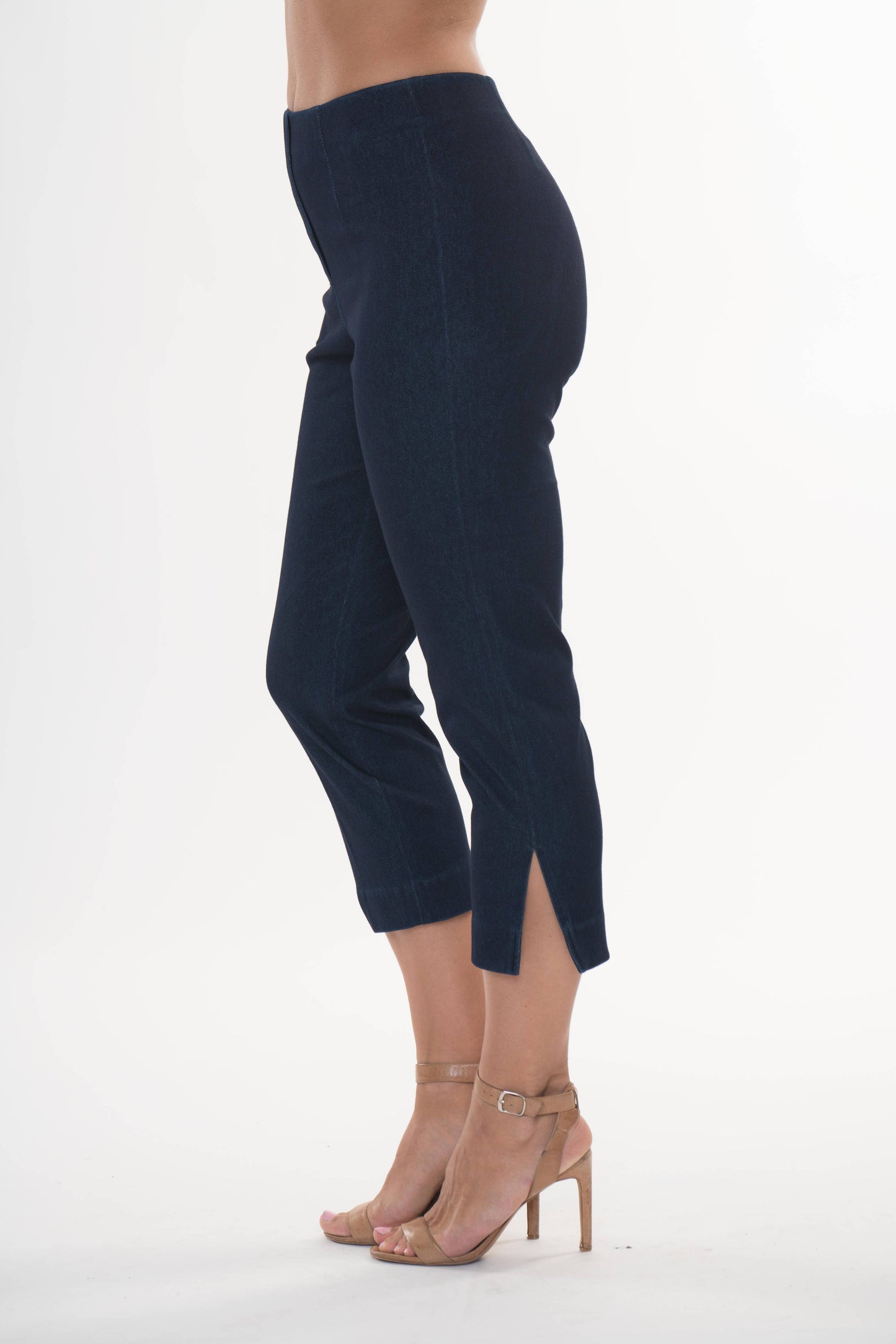 Pull On Twill Capri - White