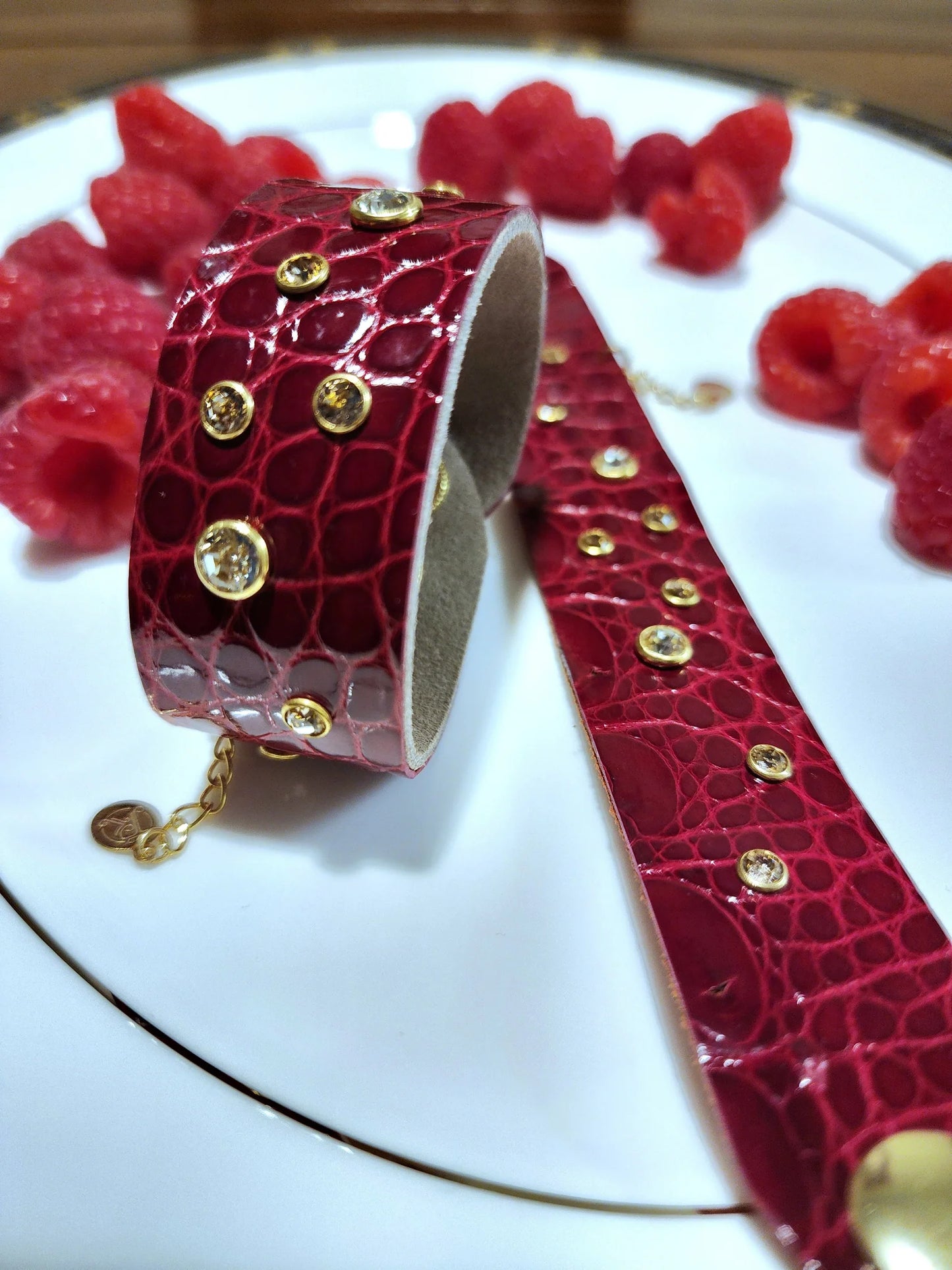 Framboise Rivet Alligator Leather Cuff