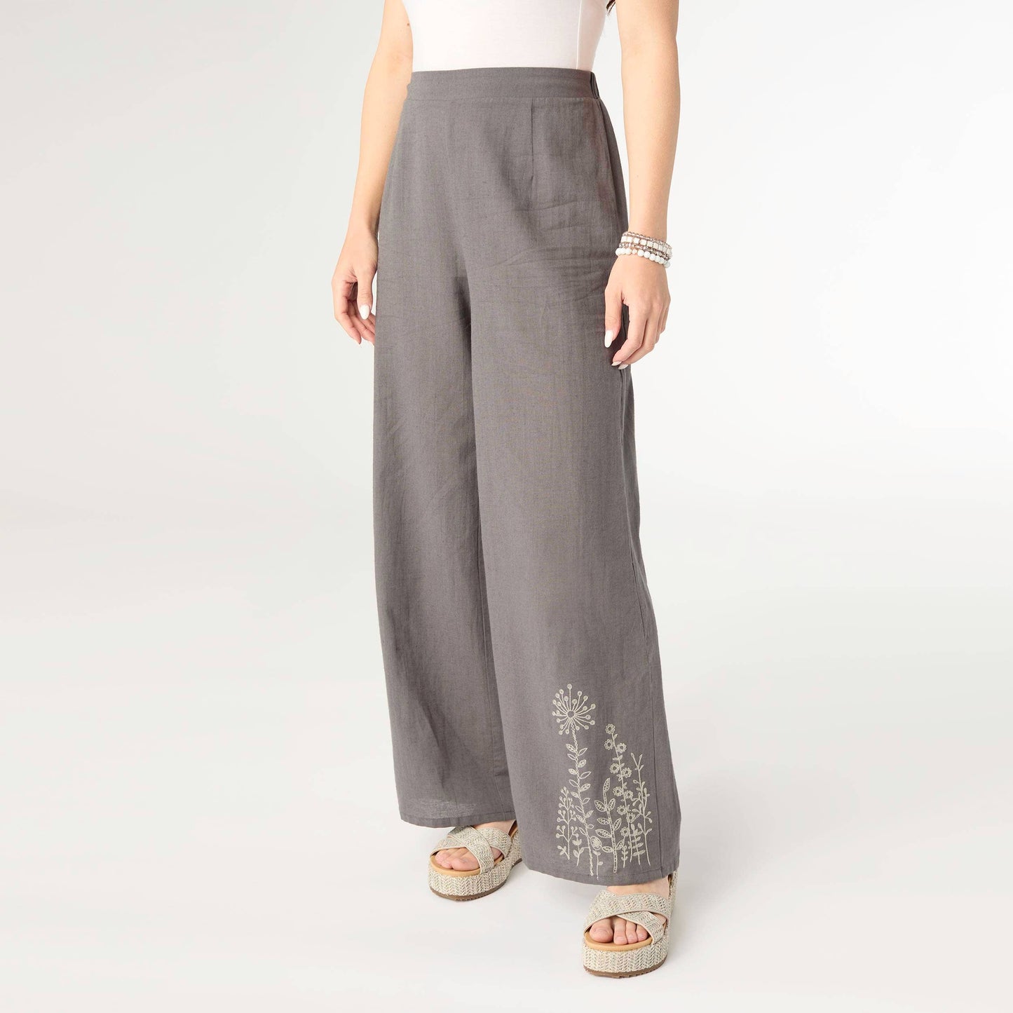 LAST CALL SIZE L/XL | Pant with Floral Embroidery